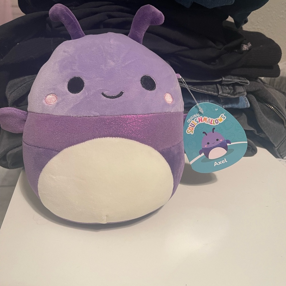 COPY - SQUISHMALLOW - AXEL